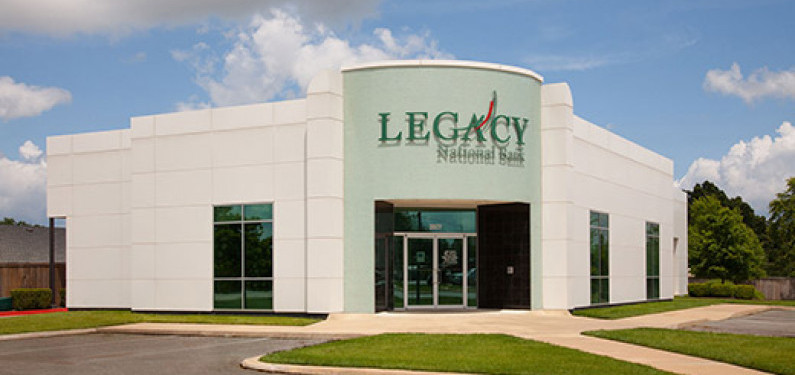 LegacyBankThompson 520x340